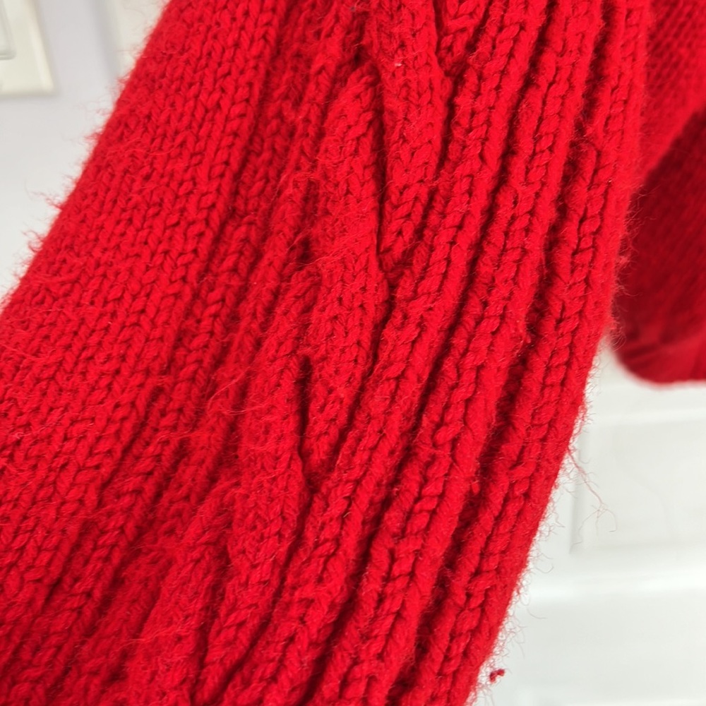 Handmade XL Red Cable Knit Cropped Sweater - Picture 5 of 6